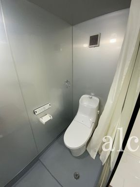 N・Y・TORTUGAのトイレ