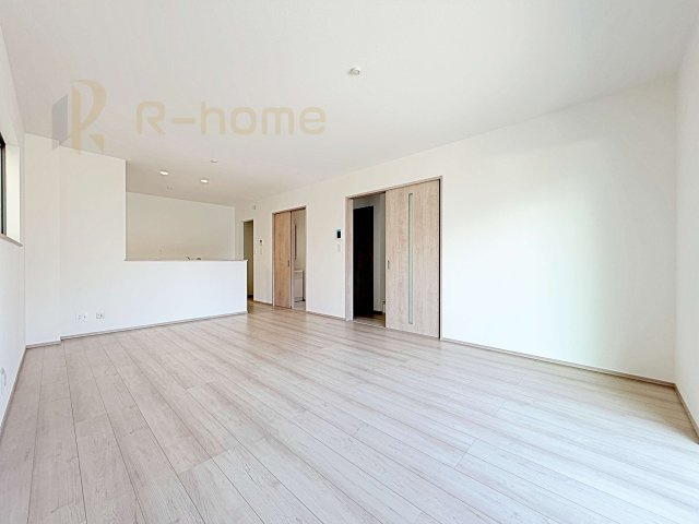 水戸市笠原町　新築戸建て　B号棟の外観|ご予約を頂ければ、『平日』はもちろん『早朝』や『夜間』もご見学可能です♪お気軽にお申し付けください♪