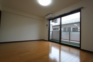 【洋室】 | 五橋ライフ