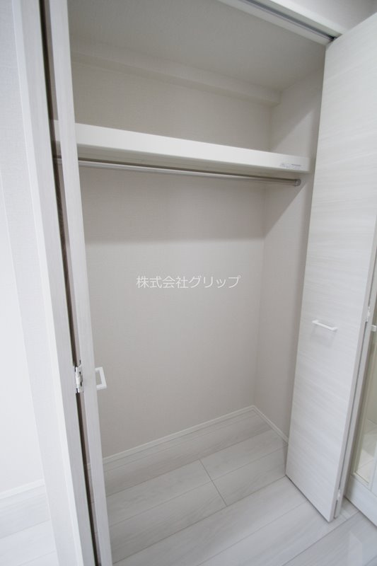 Le'a横濱天王町駅前通りの収納