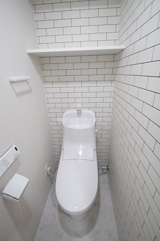 Le'a横濱天王町駅前通りのトイレ