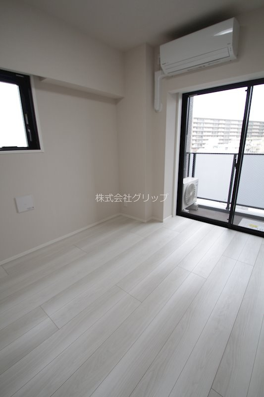 Le'a横濱天王町駅前通りの洋室