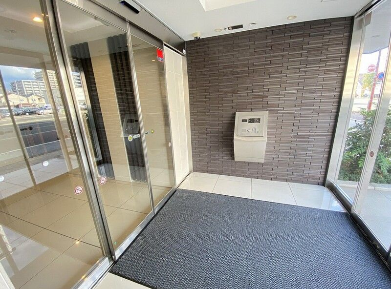 THE BLISSFUL FORT仙台駅東のエントランス