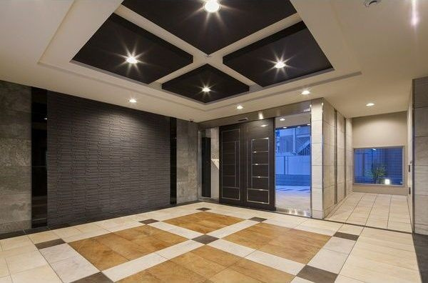 エステムコート難波WESTSIDEIIベイフレックスのロビー