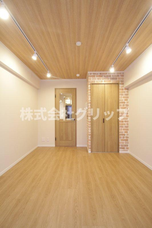 ライオンズマンション伊勢佐木長者町の居間・リビング