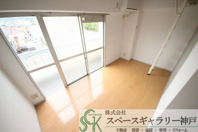 ニュープレジデント藤澤の居間・リビング|※お部屋により仕様が異なる場合があります※