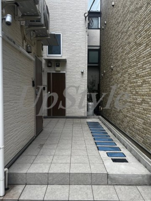 【エントランス】 | ヴィレスト町屋