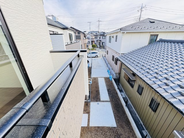 三郷市鷹野１丁目新築戸建【八木郷小学校：8分】の展望|バルコニーより道路側眺望