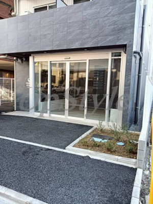 【エントランス】 | プレニーズ五反野マキシヴ