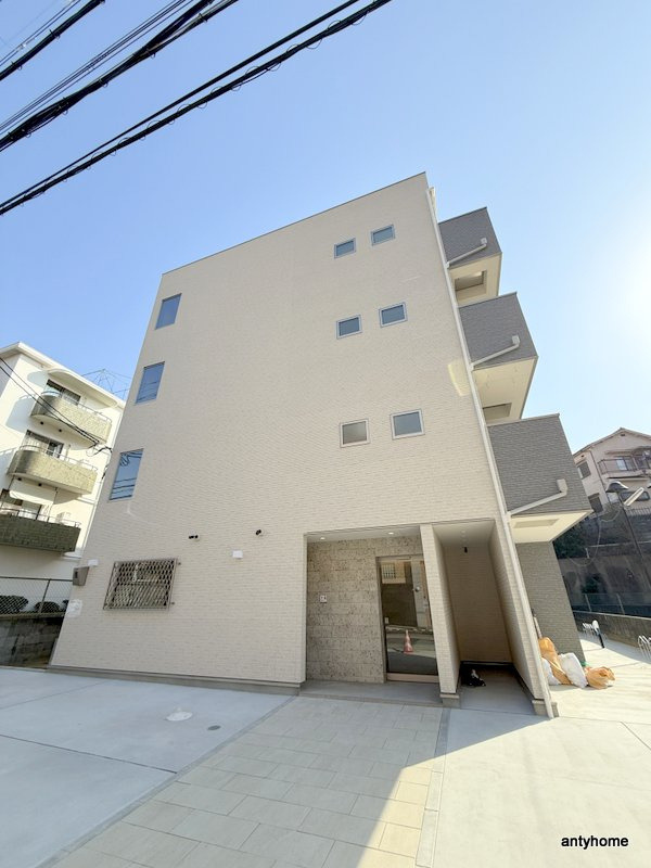 プルメリア関大前　仲介手数料無料の外観