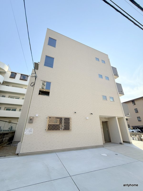 プルメリア関大前　仲介手数料無料の外観