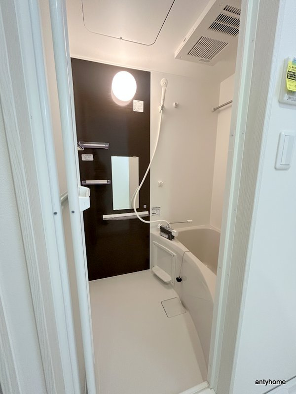 プルメリア関大前　仲介手数料無料の浴室