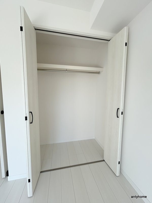 プルメリア関大前　仲介手数料無料の収納