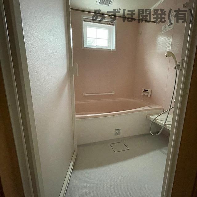 天童市泉町1丁目5-15の浴室