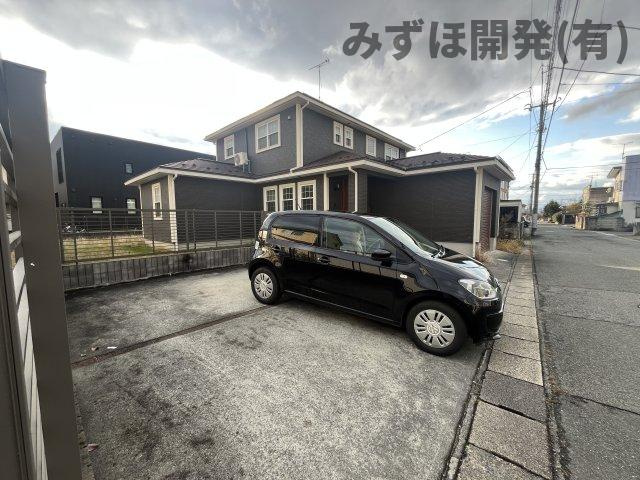 天童市泉町1丁目5-15の駐車場|屋外の駐車スペースです。
