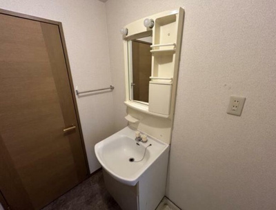  | メルベーユゆたかA・B