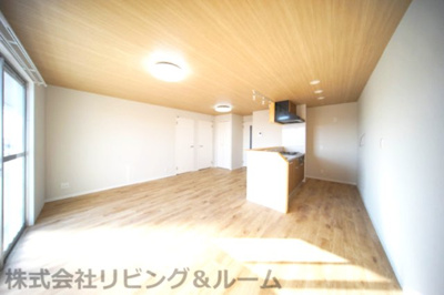 【居間・リビング】 | ロイヤルコーポナガス