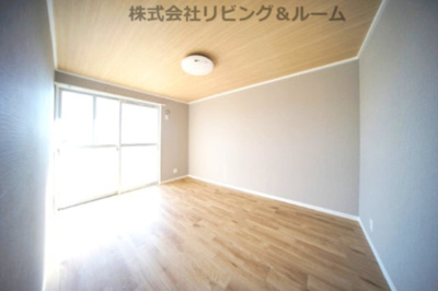 【内装】 | ロイヤルコーポナガス