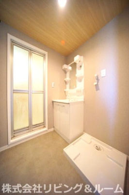 【独立洗面台】 | ロイヤルコーポナガス