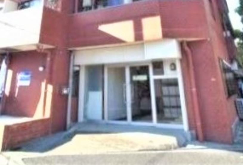 メゾンドヴェスタルのエントランス|落ち着いたエントランスです