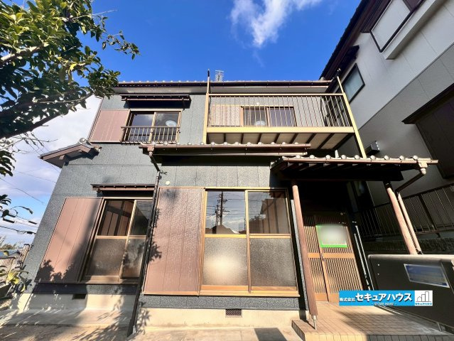 知多市八幡字笹廻間　中古住宅の外観|事前予約にて現地ご見学いただけます！お気軽にお問い合わせください♪
■株式会社　セキュアハウス■
住宅ローンに強く、知識、経験豊富なスタッフ在籍
お客様に寄り添い、ご成約後もサポート致します