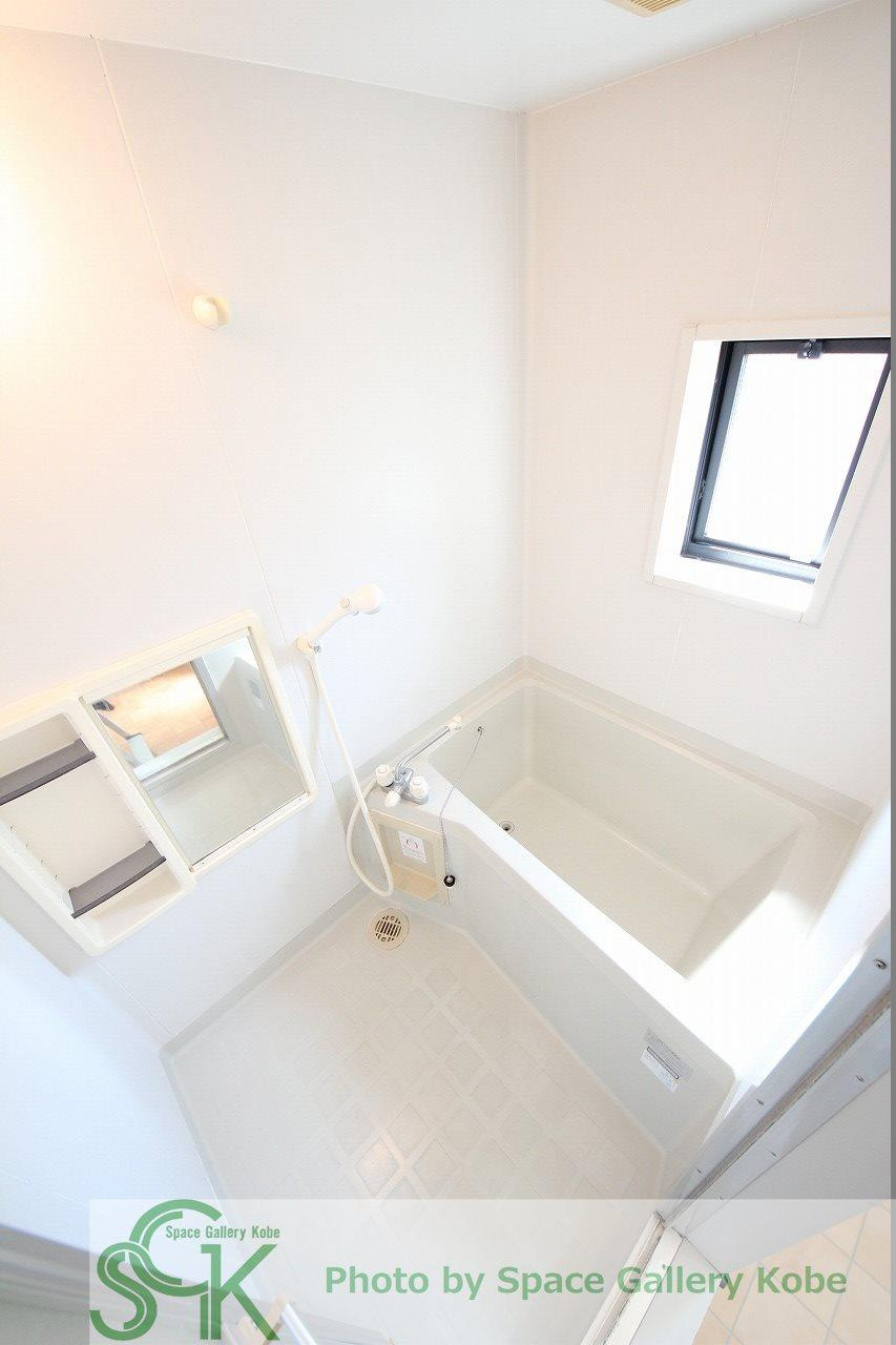 エステート藤木の浴室|※お部屋により仕様が異なる場合があります※