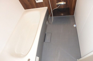 【浴室】