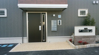 【エントランス】 | グリンセル新蔵