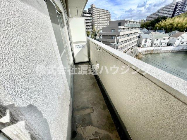 クレアメゾン千里のバルコニー