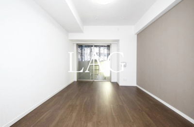 【居間・リビング】 | スクエアシティ向島 | 洋室のお部屋です。