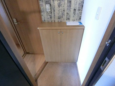 【玄関】 | グランエスポワール