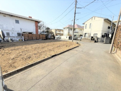 【外観】 | 【仲介手数料４５０万円が無料！】■角地■成城学園駅１５分の高台 | 諸費用４５０万円ＯＦＦキャンペーン！
家計応援の限界に挑戦中！
詳細は「諸費用」欄をご確認下さい！
■成城学園駅１５分の高台
■角地で陽当り良好
■お好きなハウスメーカーで建築可
■無料で間取図作成可