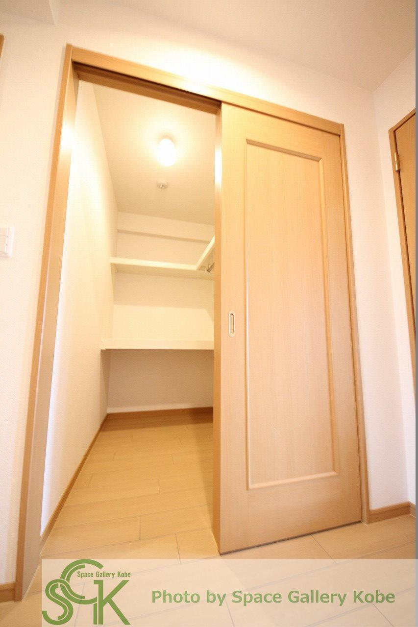 リシアンサス　ポピーの収納|※お部屋により仕様が異なる場合があります。