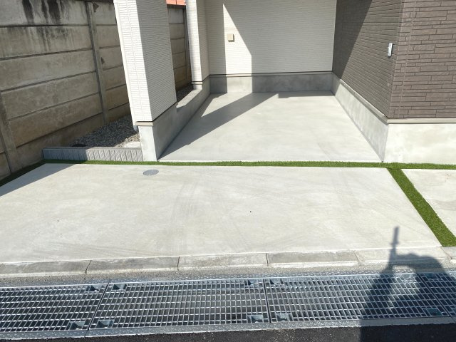 祝：成約済み　八王子市　万町　新築戸建ての駐車場|～仲介手数料無料☆八王子ひなた不動産～　八王子市万町　新築戸建て