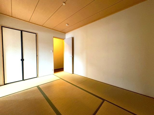 新栄プロパティー古市Ⅱの和室