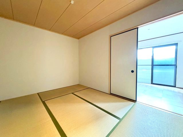 新栄プロパティー古市Ⅱの和室