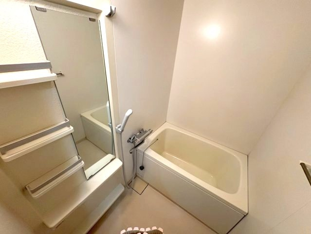 新栄プロパティー古市Ⅱの浴室
