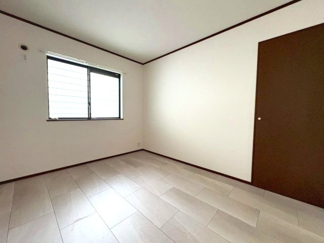 新栄プロパティー古市Ⅱの子供部屋