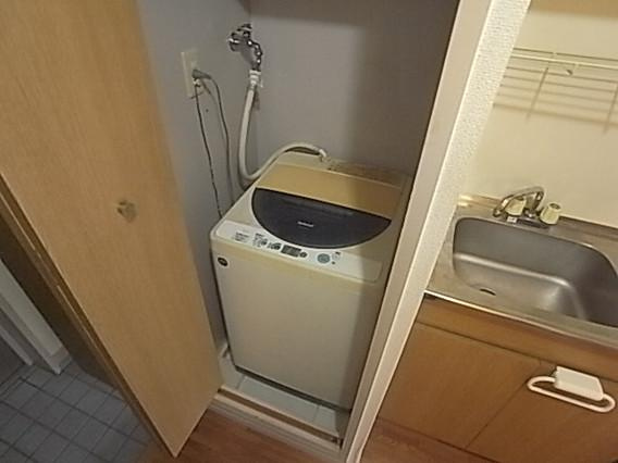 フレイランス六甲の洗面所