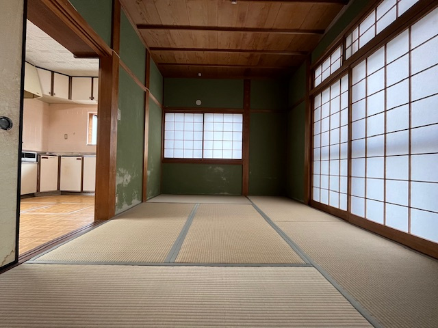 河内⻑野市北⻘葉台貸家の和室