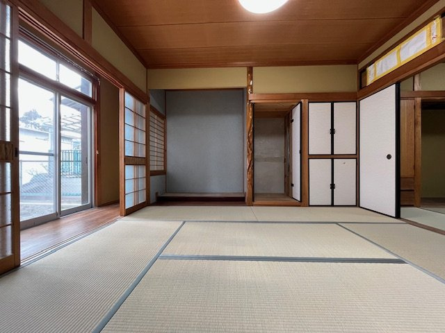 河内⻑野市北⻘葉台貸家の和室