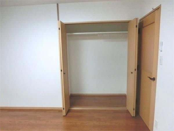 コーポ岩崎第２の収納