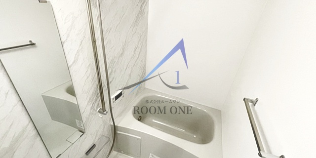 グラン・ルミエール北千住の浴室|お風呂です。