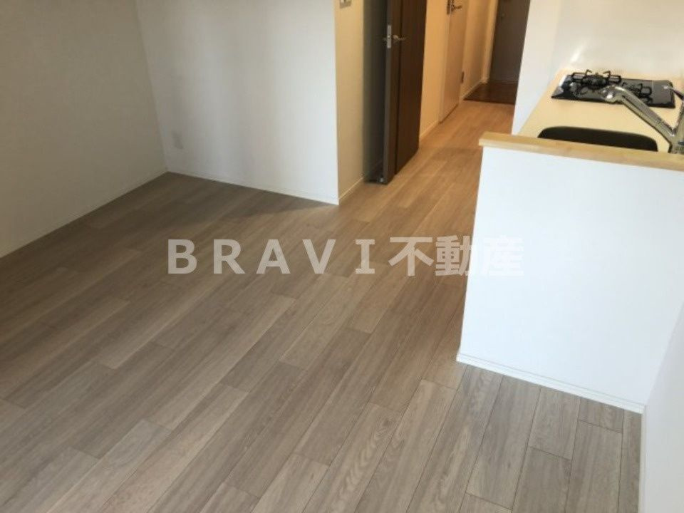 レオンコンフォート本町東Ⅲ　BRAVI不動産の居間・リビング|【レオンコンフォート本町東Ⅲ】ゆったり過ごせる居間です