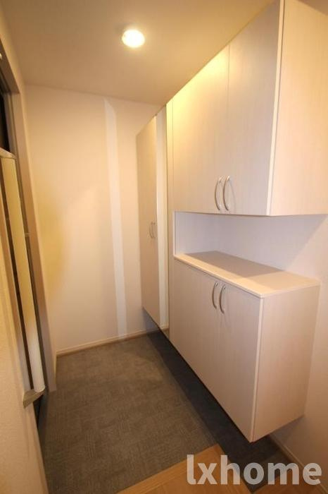 sophia court桜町の玄関|落ち着いた時間を過ごせるバルコニーです