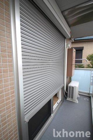 sophia court桜町のバルコニー|カースペースがあります