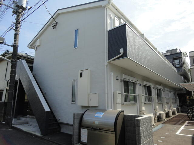 調布市富士見町４丁目のアパートの外観