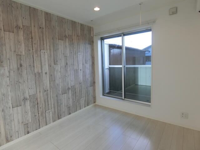 調布市富士見町４丁目のアパートの居間・リビング|洋室