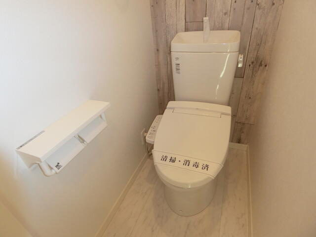 調布市富士見町４丁目のアパートのトイレ