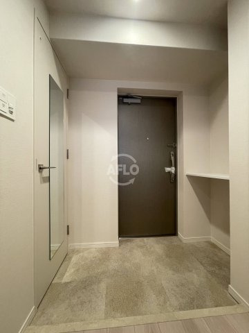 スプランディッド弁天町WEST　八幡屋小学校区の玄関|スプランディッド弁天町WEST　玄関
